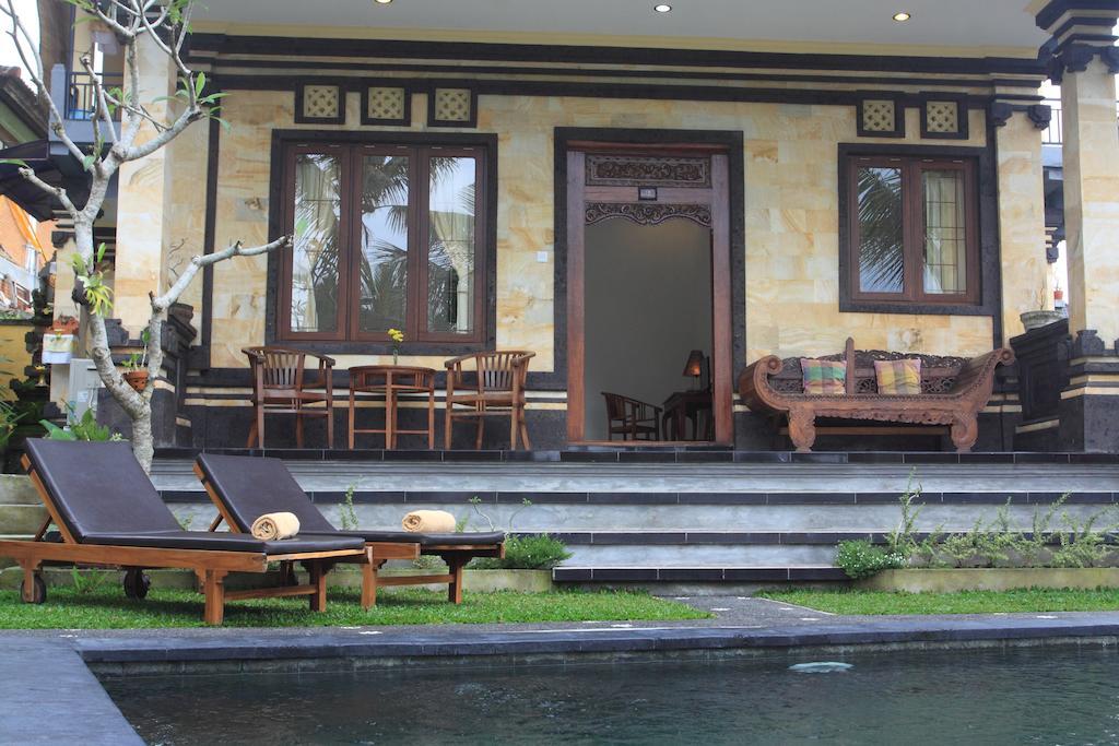 Guest house Dewa House Bisma 2*